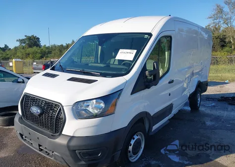 2025 Ford Transit-250 из США, поврежденный, VIN 1FTBR1C80SKA16051